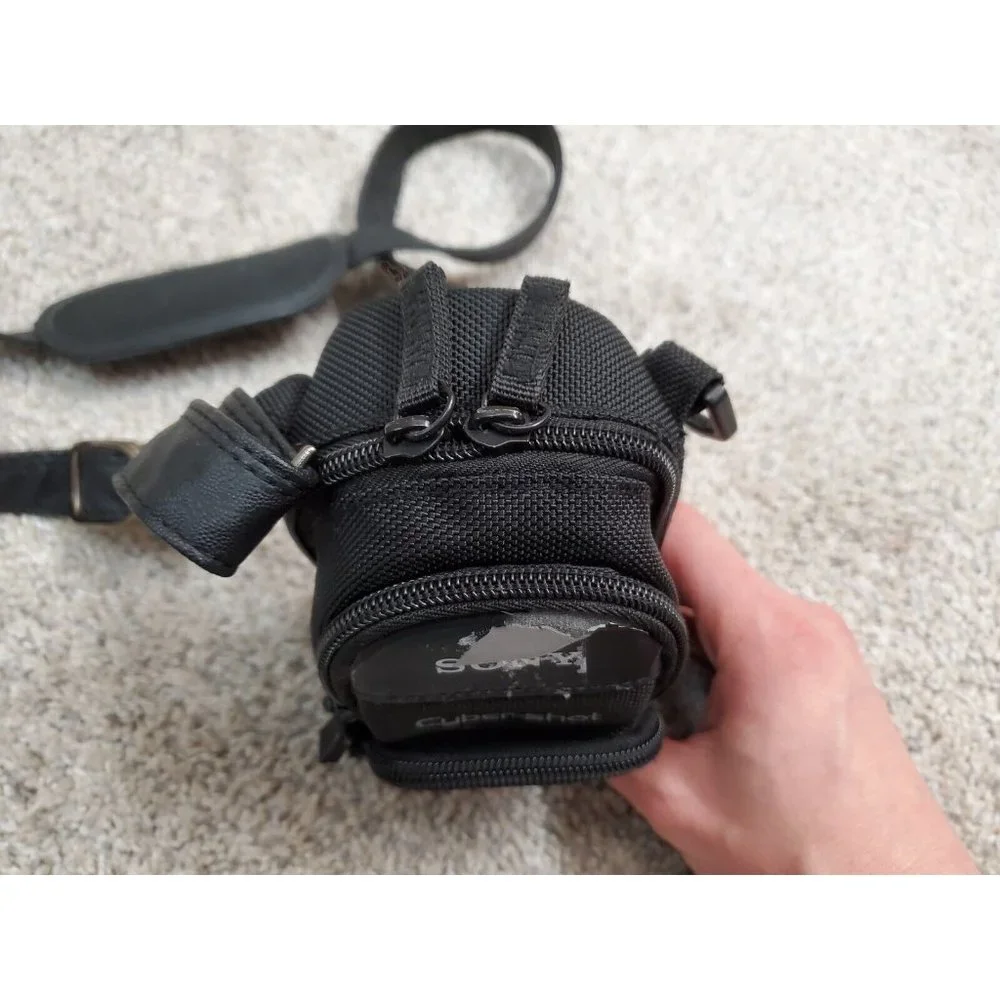 Sony Cyber Shot‎ Camera Carrying Case
